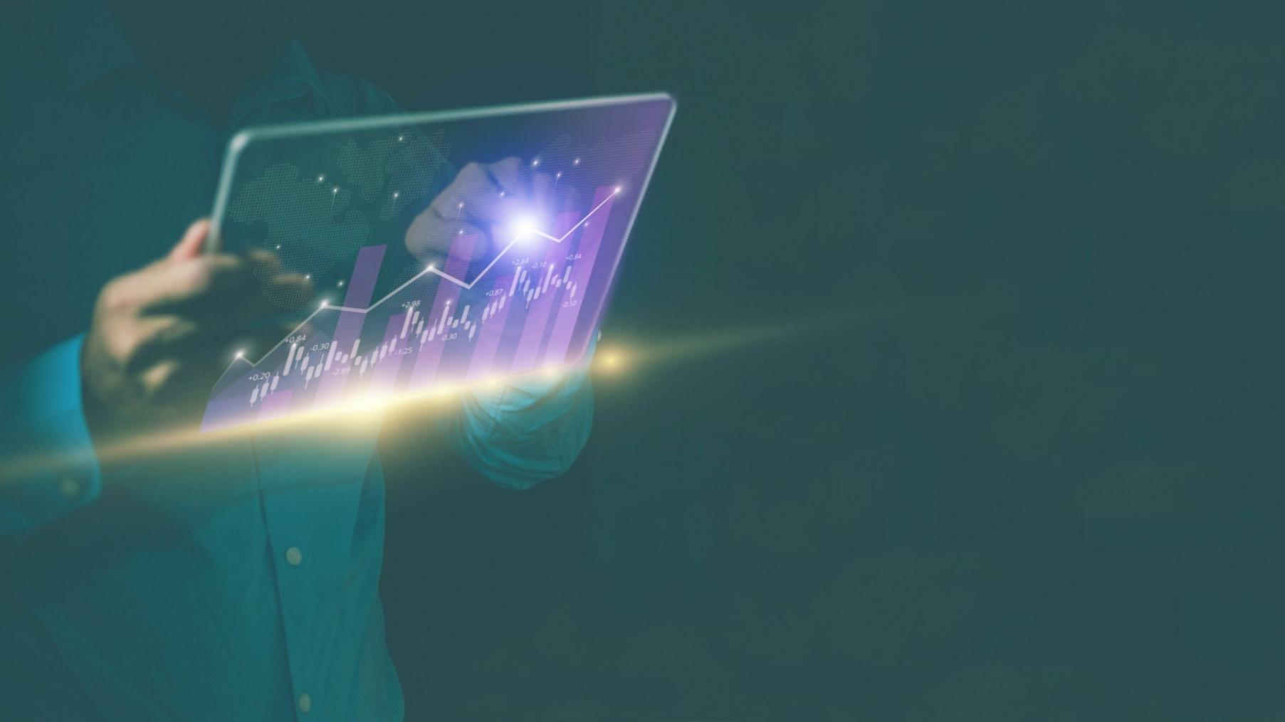 Espacio de trabajo moderno con tecnología para SEO móvil